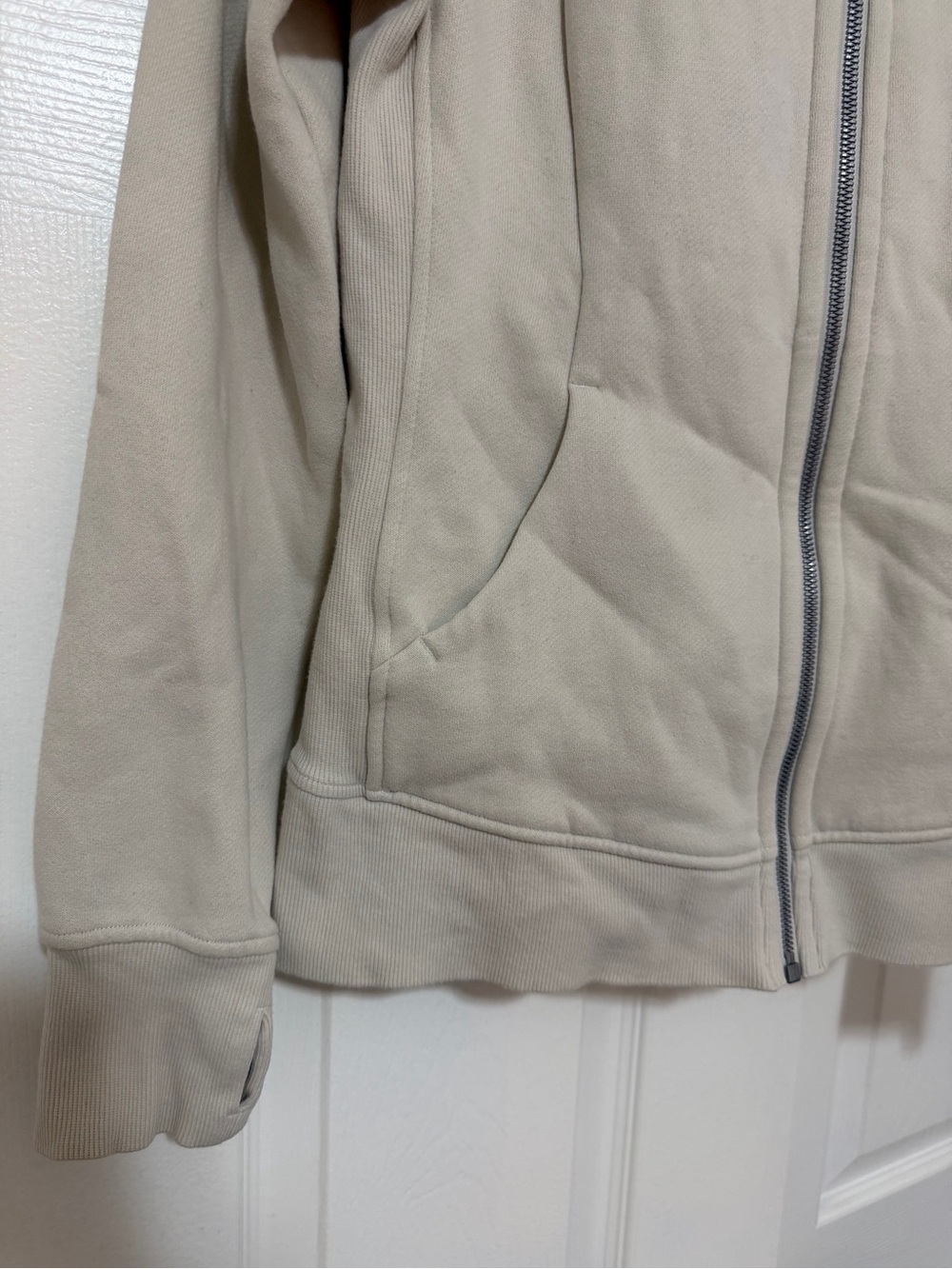 Lululemon Scuba Cream Zip-Up Hoodie Jacket Size 6 - Picture 2 of 6